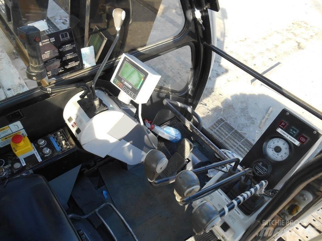 Terex HC 110 Crawler Cranes