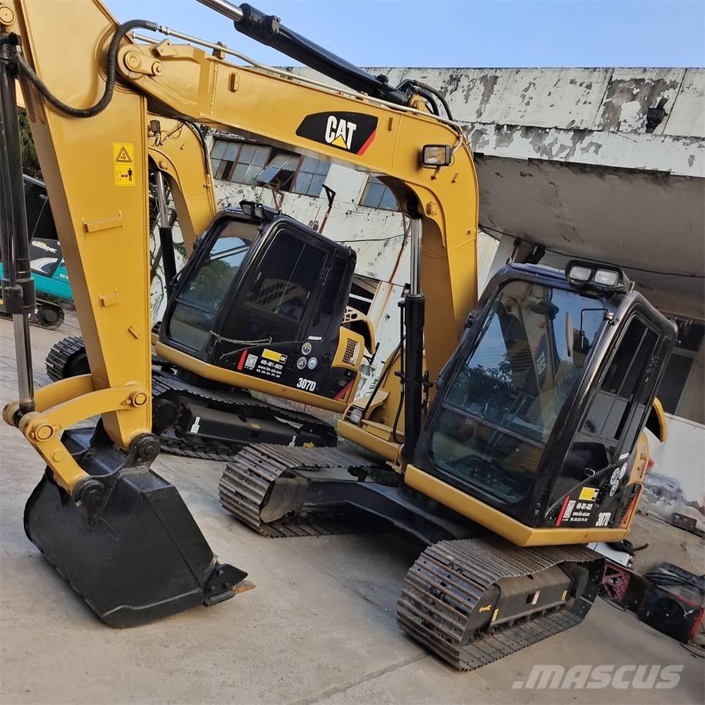 CAT 307 D Mini excavators  7t - 12t
