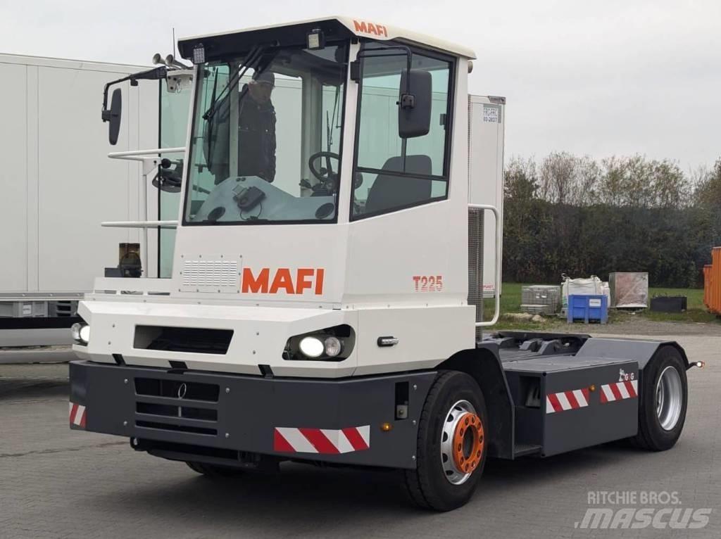 Mafi T 225 D Shunt Trucks