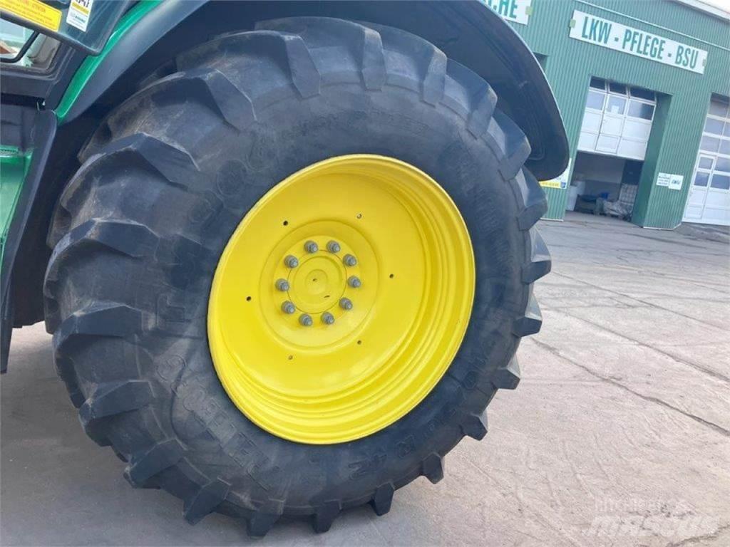 John Deere 6250R Tractors