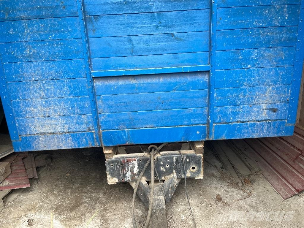 EOS Kippikärry 14m3 Grain / Silage Trailers