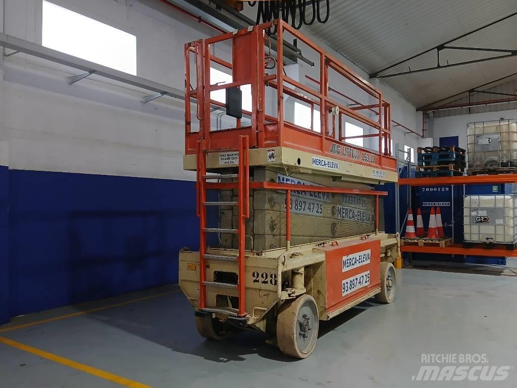 JLG 153-12 Scissor Lifts
