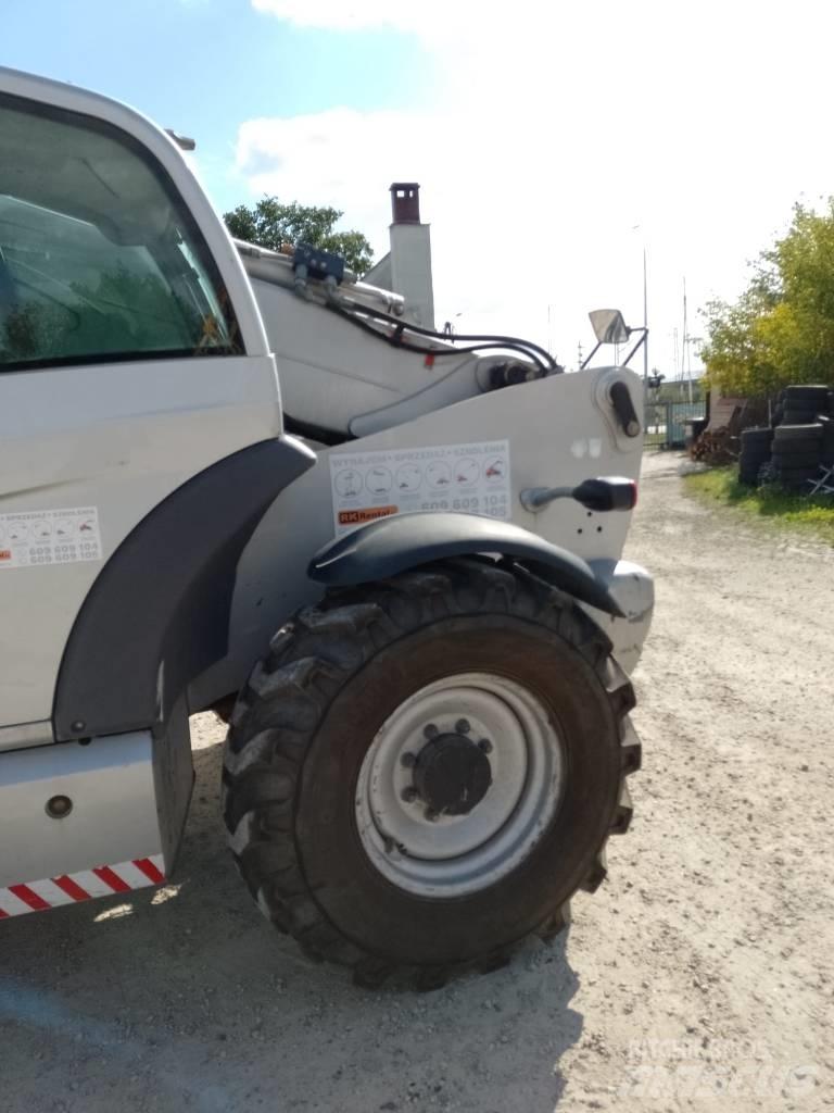 Manitou MT 1440 Backhoe Loaders