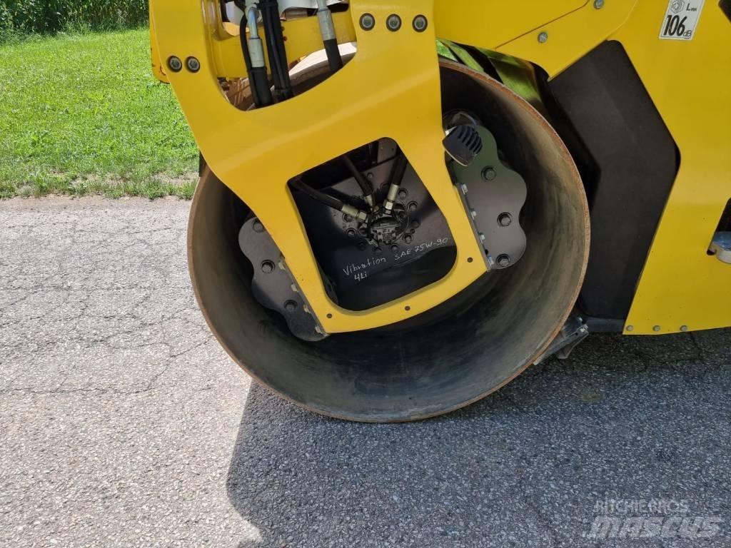Bomag BW 151 AC-5 Pneumatic tired rollers