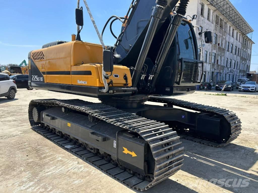 Hyundai 225lc-9s Mini excavators  7t - 12t