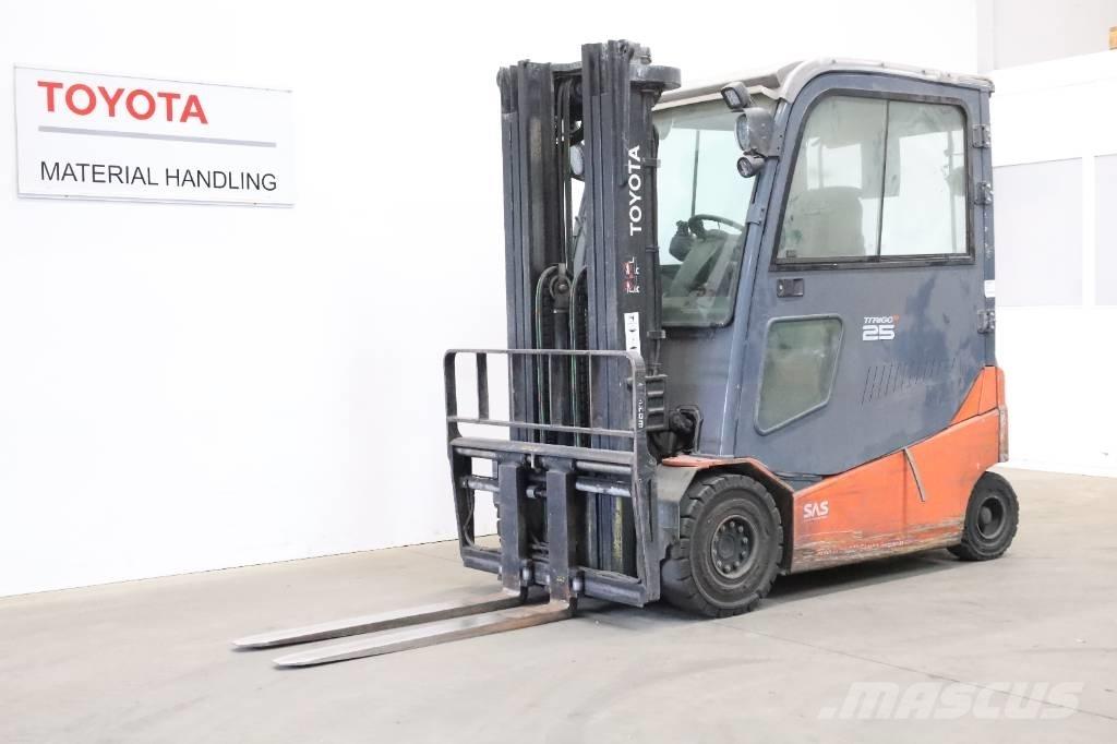 Toyota 8 FBMT 25 Electric Forklifts