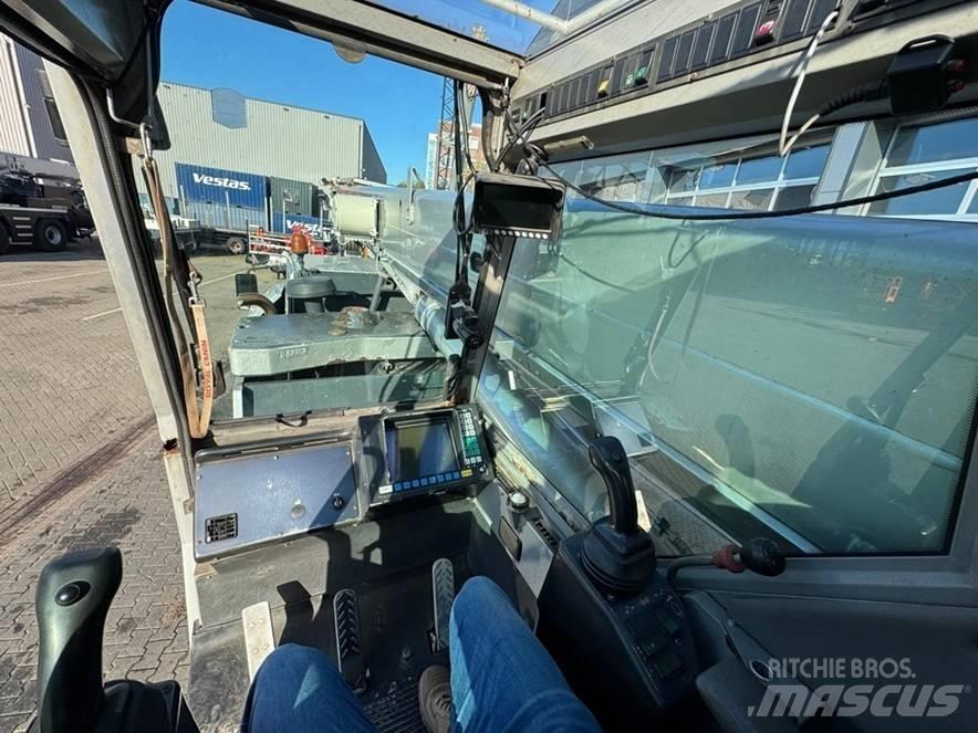 Liebherr LTM 1030-2 Mobile and all terrain cranes