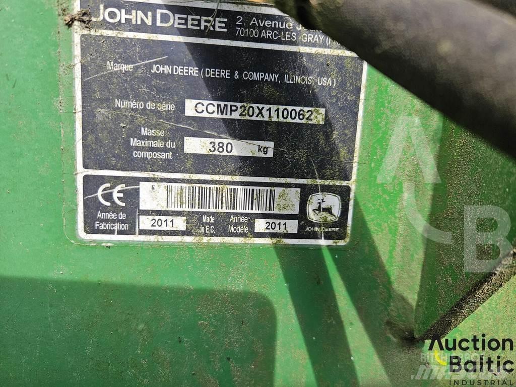 John Deere 5100 R Tractors