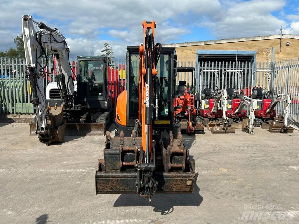 Doosan DX 27 Z Mini Excavators <7t (Mini Diggers)