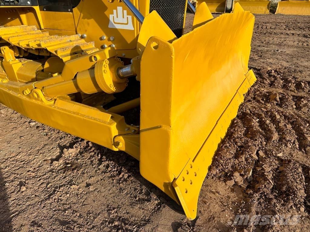 Shantui SD22 Crawler dozers