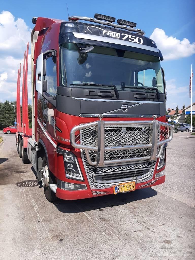 Volvo FH 16 Log trucks