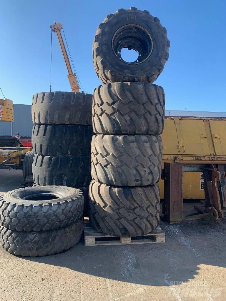 BKT Flotation Radial Tires, wheels and rims