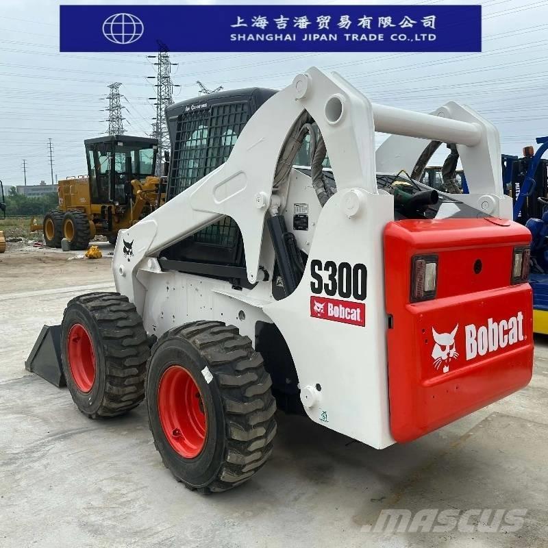 Bobcat s 300 Skid Steer Loaders