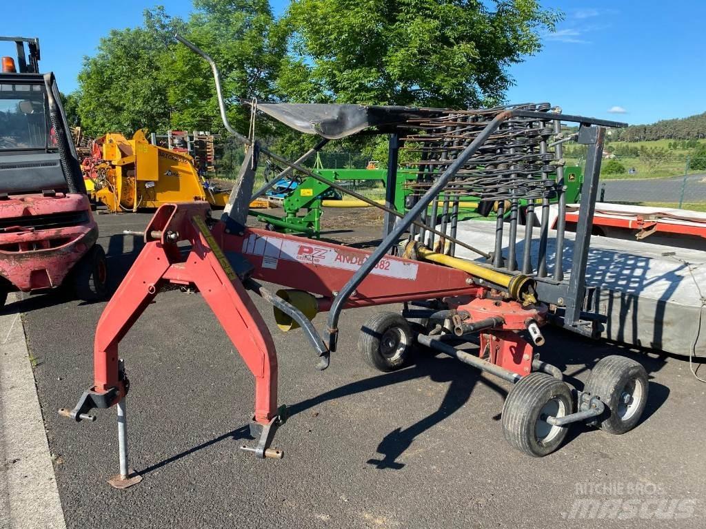 Vicon Andex 382 Swathers \ Windrowers