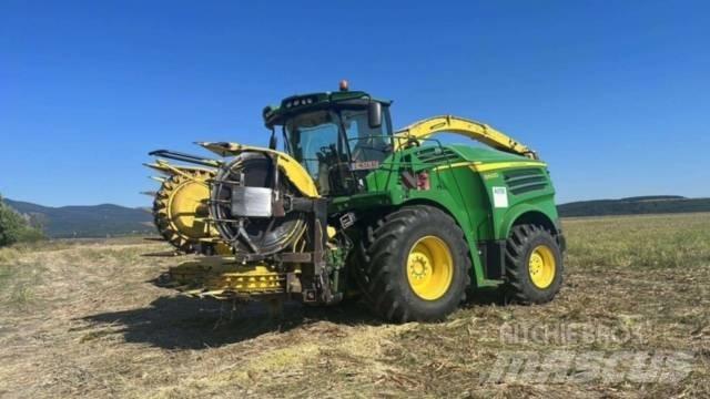 John Deere 8600 Foragers