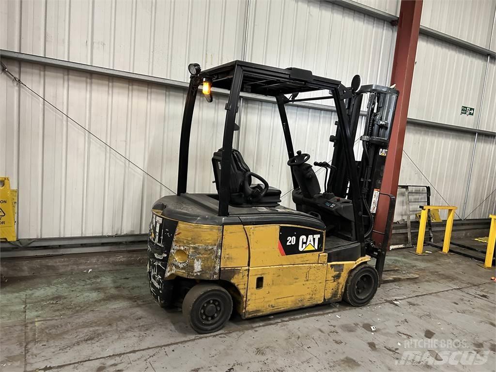 CAT EP20PN Electric Forklifts