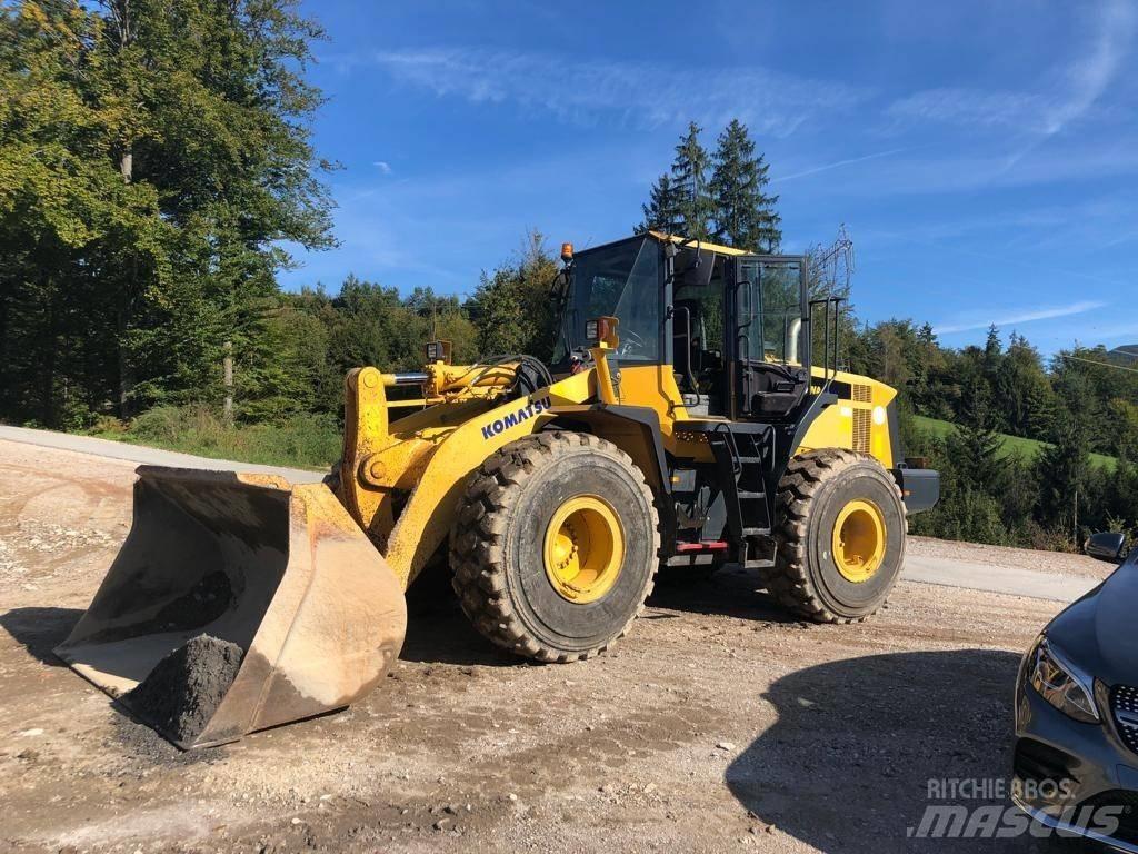 Komatsu WA380-6 Wheel Loaders