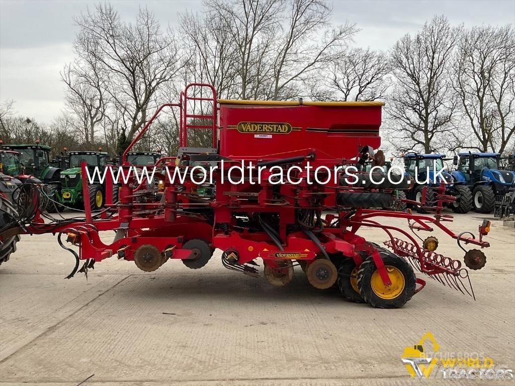 Väderstad Rapid400S Farm Drills