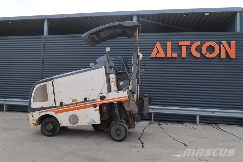 Wirtgen W 50 DC Asphalt cold milling machines