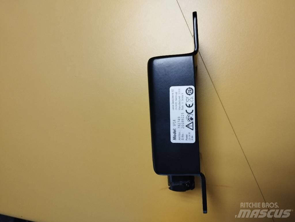 Liebherr PR 716 LGP Electronics