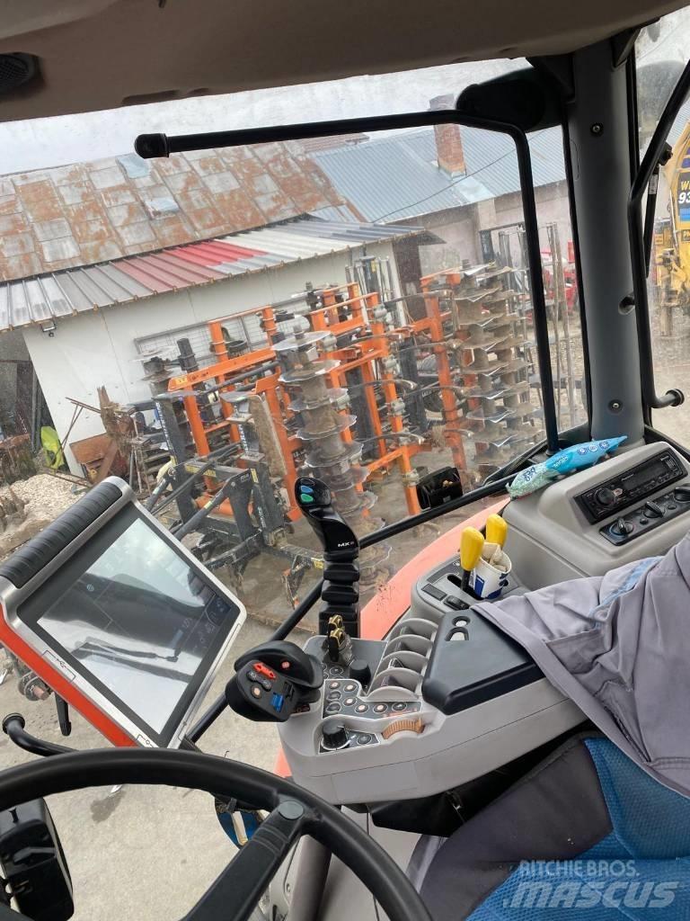Kubota M 7171 Tractors