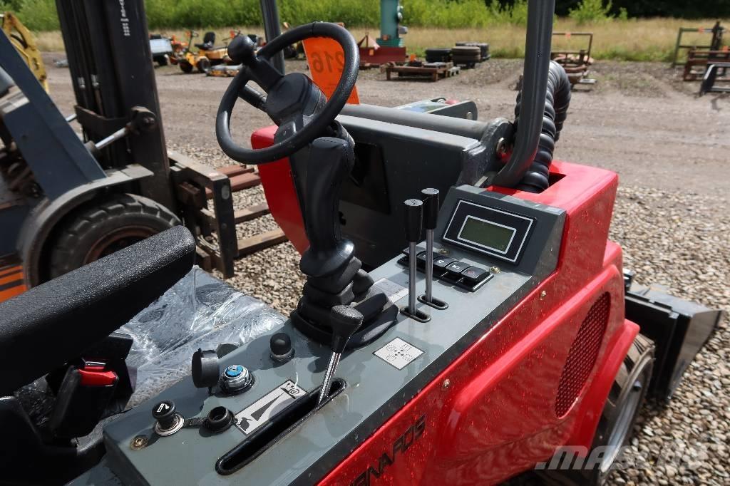 Bernard W700CT, Skid Steer Loaders