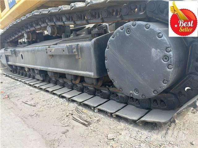 Komatsu PC 450 Crawler Excavators