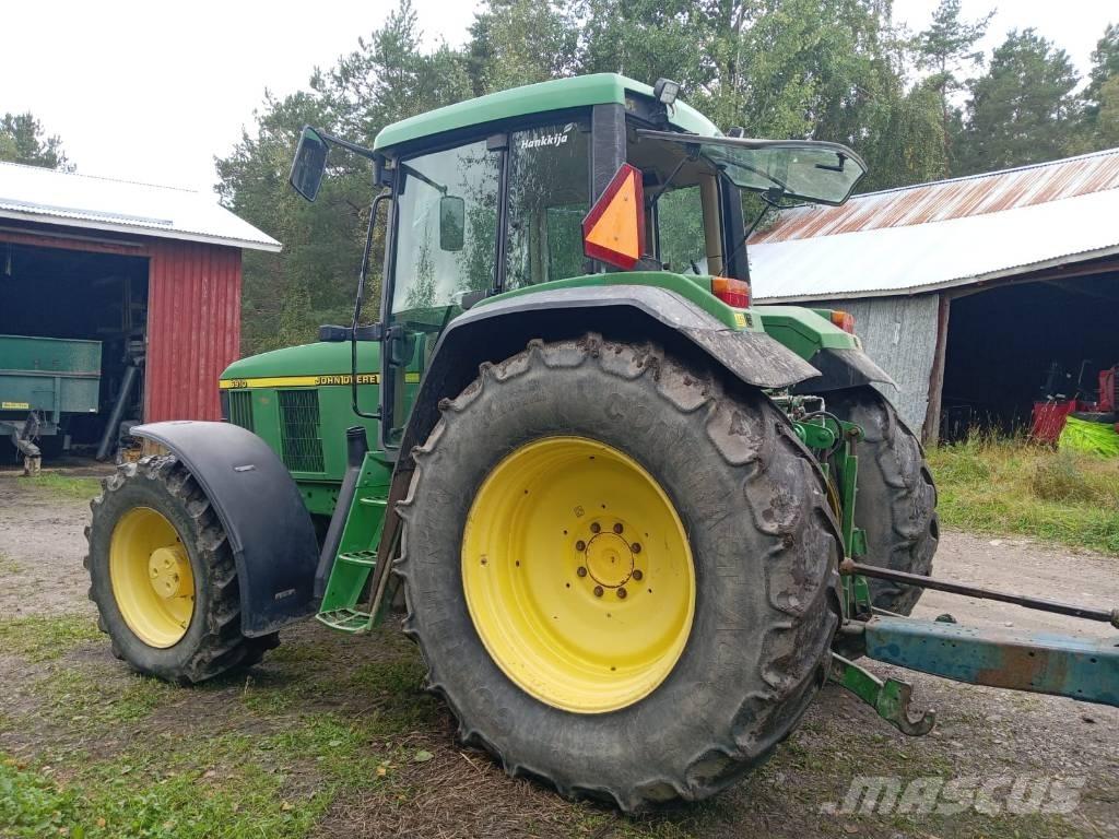 John Deere 6910 Tractors