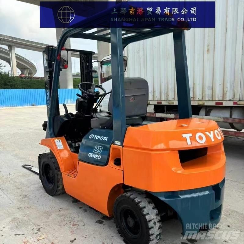 Toyota FD 25 Diesel Forklifts