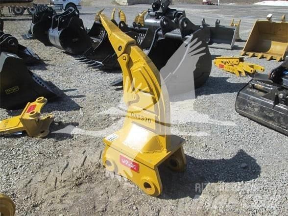 Emaq CAT320 Rippers