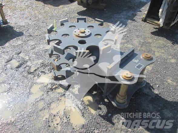  KBKC CW-06 Tires, wheels and rims