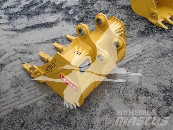 Teran CAT 303 Buckets