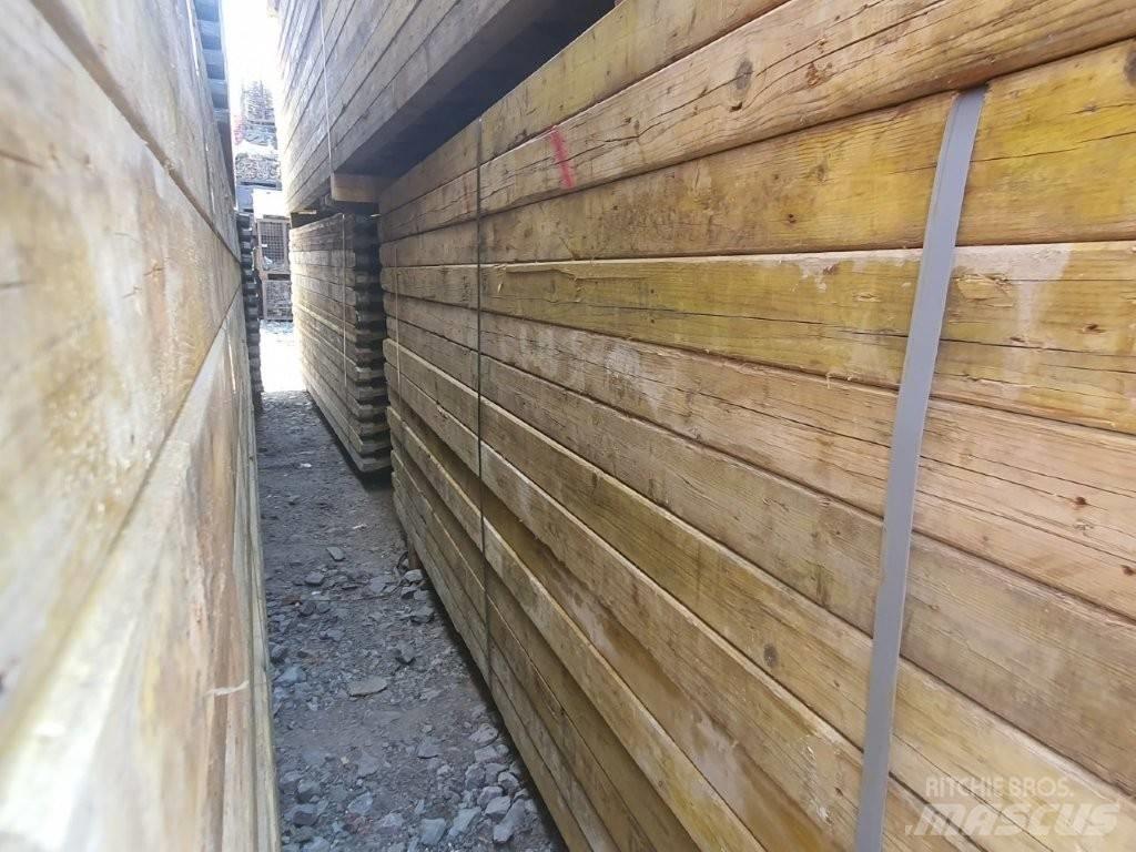 Peri GT24 Träger Scaffolding Equipment