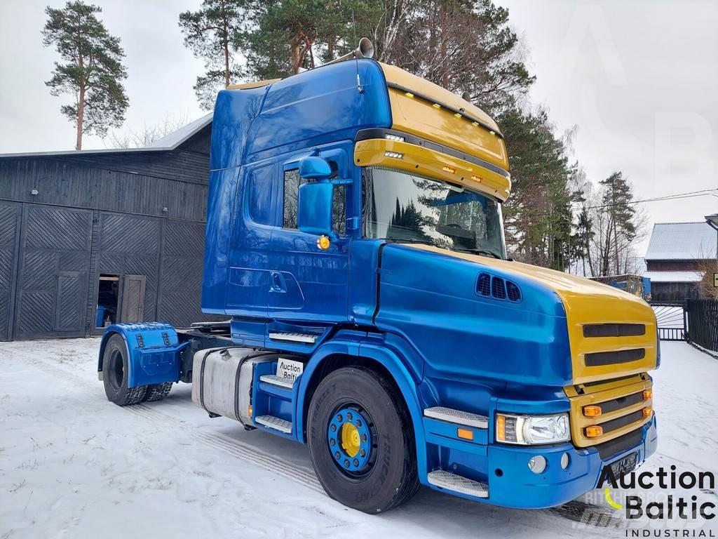 Scania T 114 LA Conventional Trucks / Tractor Trucks