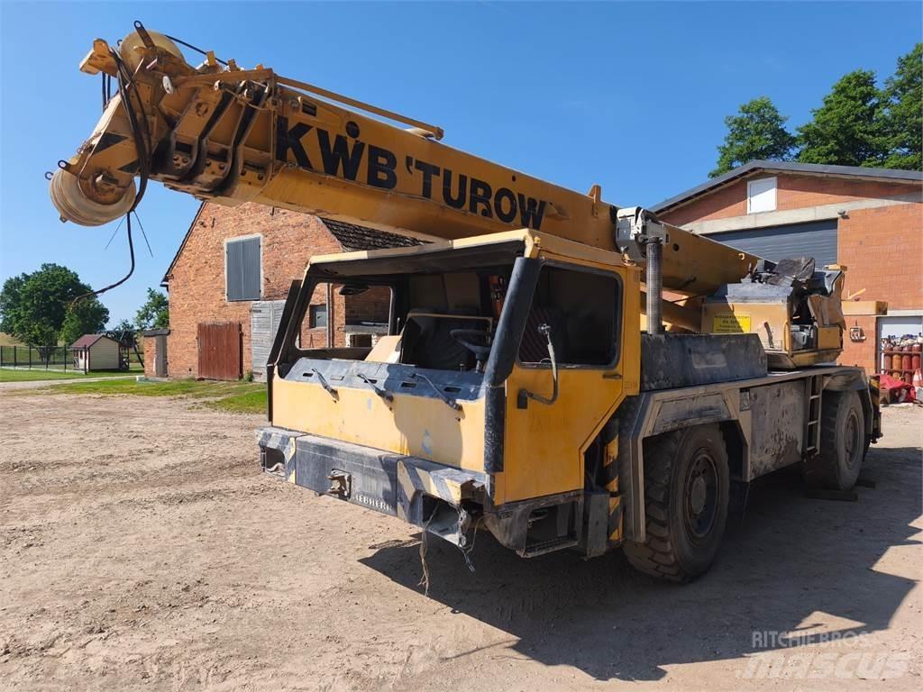 Liebherr LTM 1025 Cab & Chassis Trucks