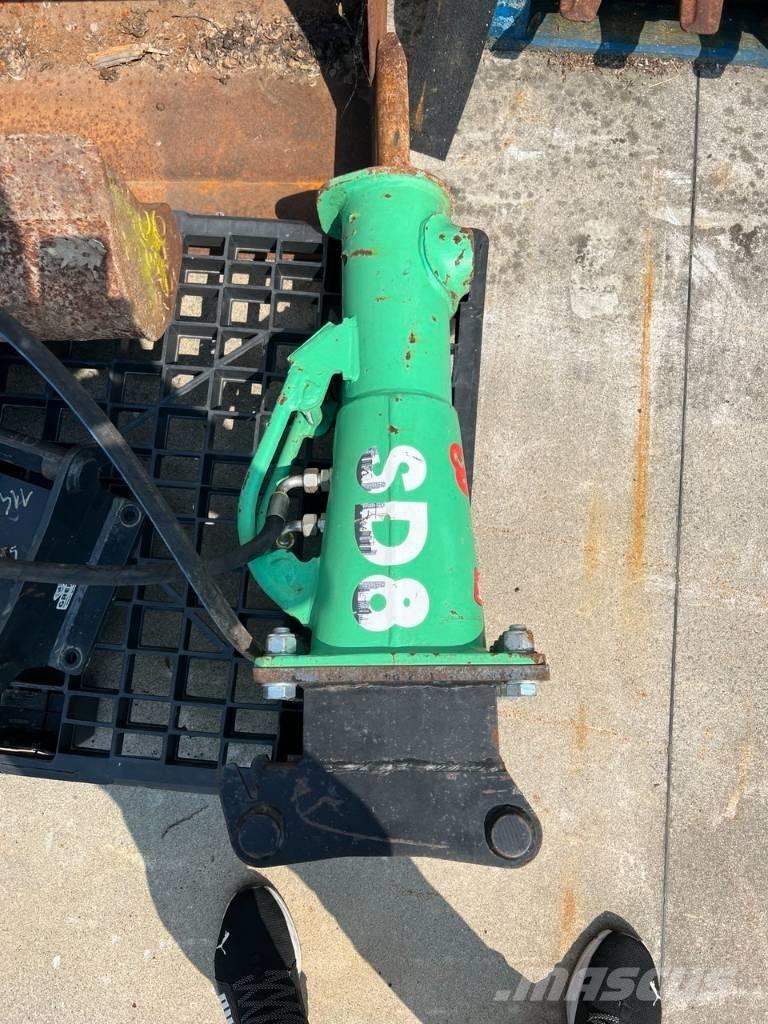 Montabert SD 8 Pulveriser  (Demolition Crusher ) 