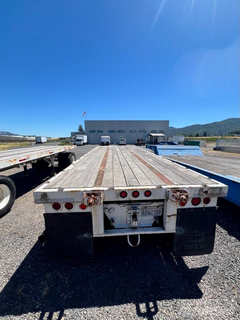 Trail King 1990 Flatbed Trailers