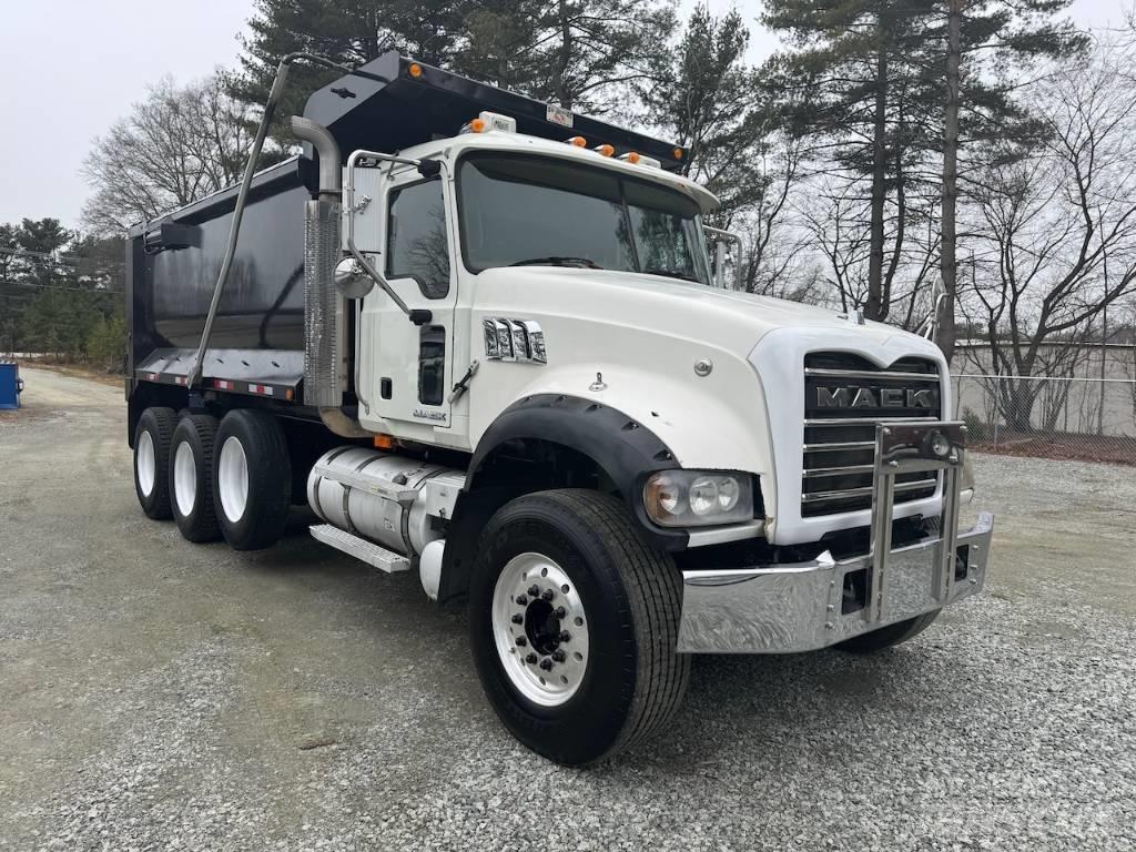 Mack CTP 713 Dump Trucks