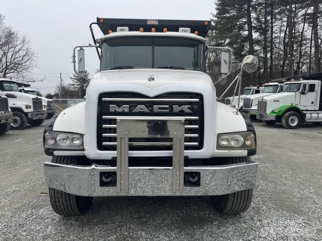Mack CTP 713 Dump Trucks