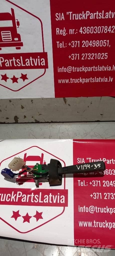Volvo FH 12.   3172171 Cabins and interior