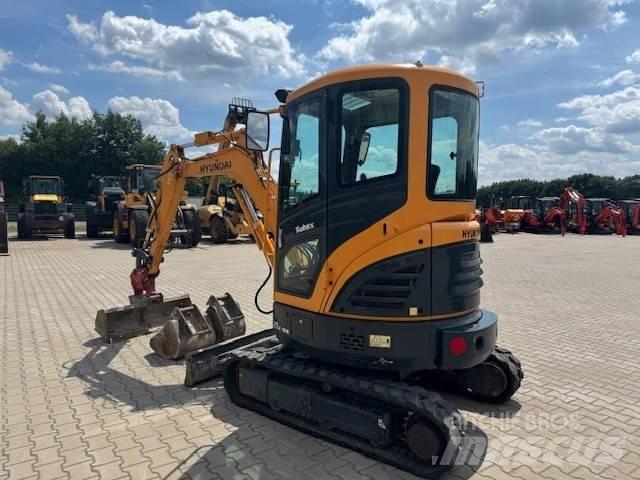Hyundai R25Z-9 AK Mini Excavators <7t (Mini Diggers)