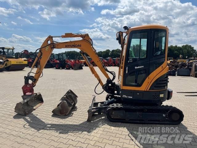 Hyundai R25Z-9 AK Mini Excavators <7t (Mini Diggers)