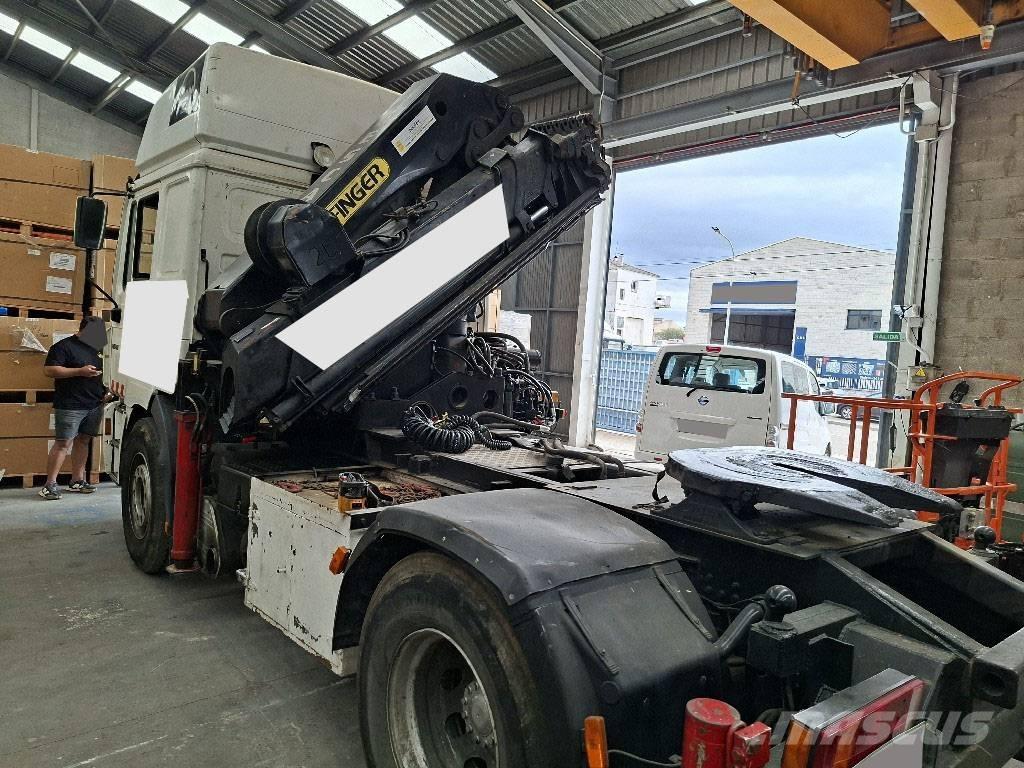 MAN 19.464 Conventional Trucks / Tractor Trucks