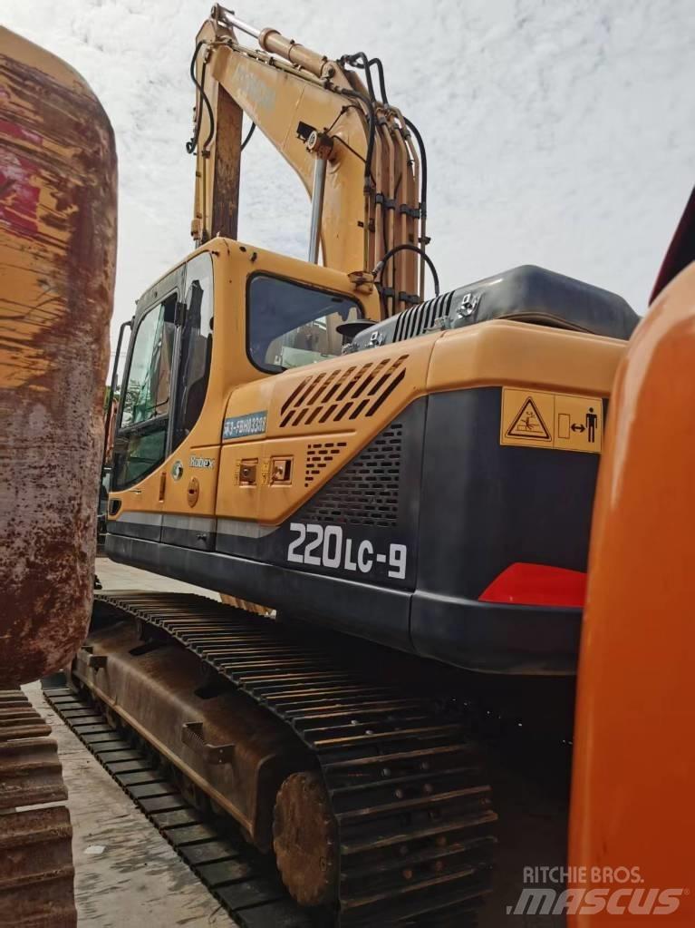 Hyundai 220lc-9s Mini Excavators <7t (Mini Diggers)