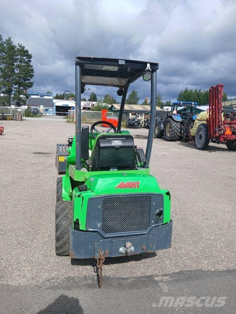 Avant 423 Multi purpose loaders