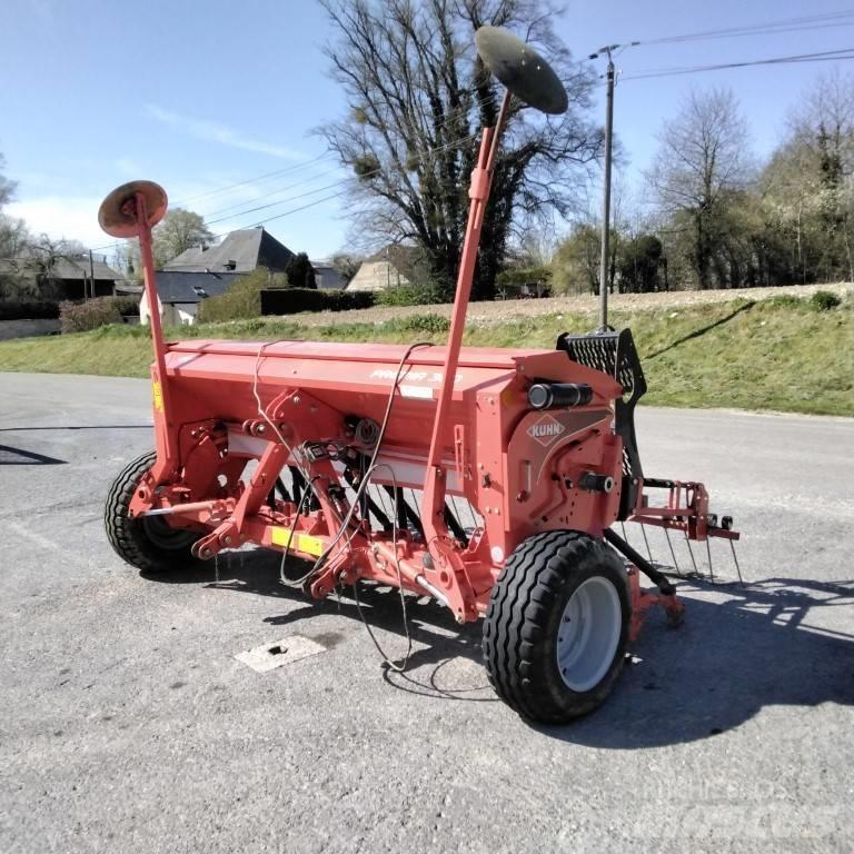 Kuhn Premia 300 Farm Drills