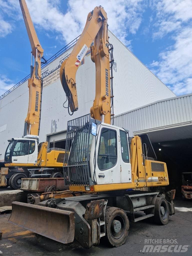 Liebherr A924C Waste / Industry Handlers