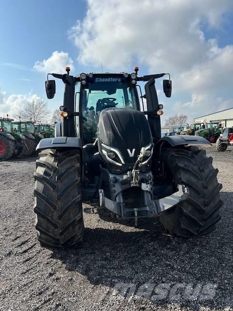 Valtra T 235 D Tractors