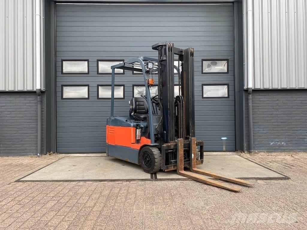 Toyota 7FBEF15 Electric Forklifts
