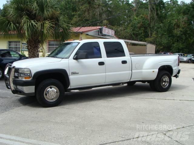 Chevrolet 3500 Flatbed Trucks